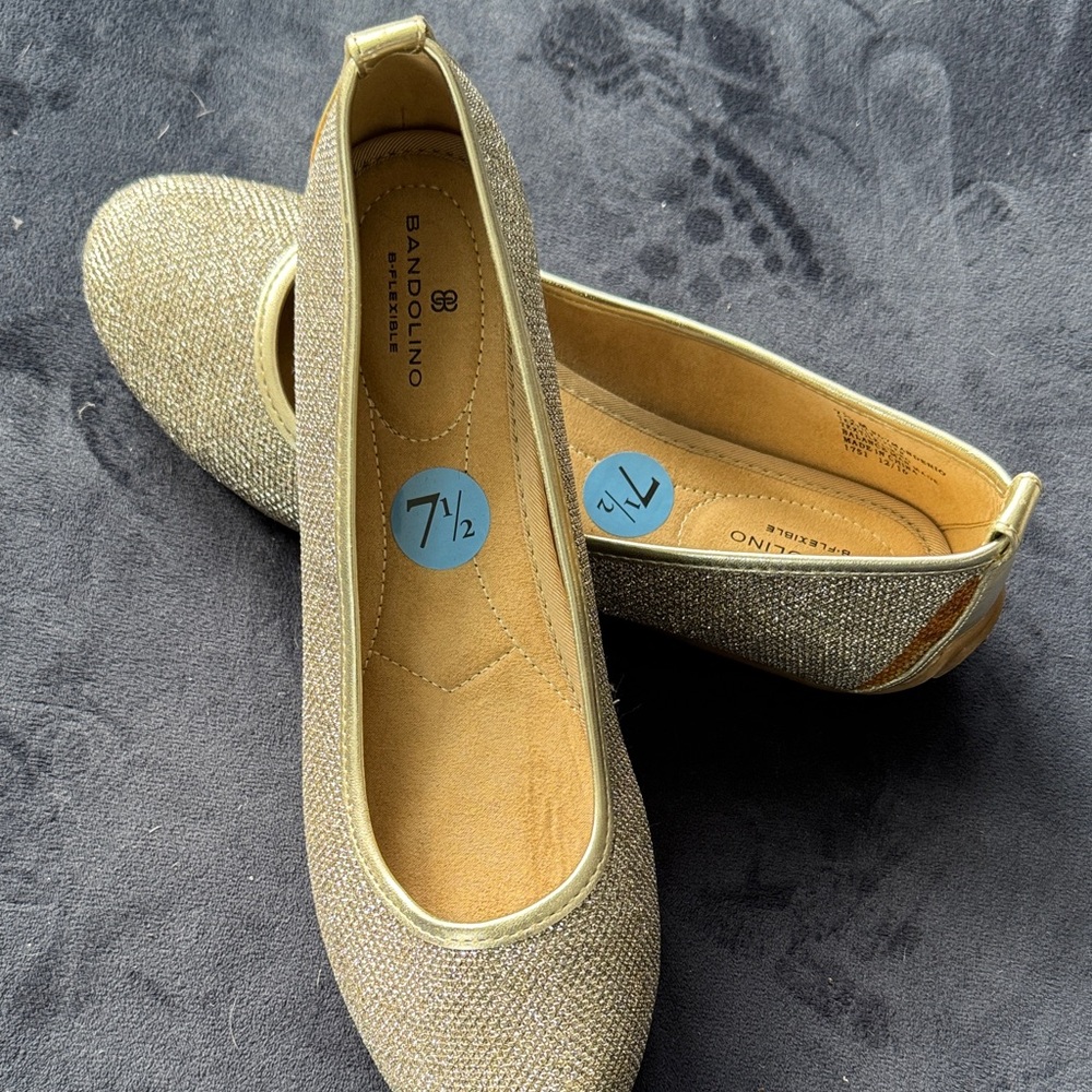 Bandolino Women's Shimmering Gold Loafers